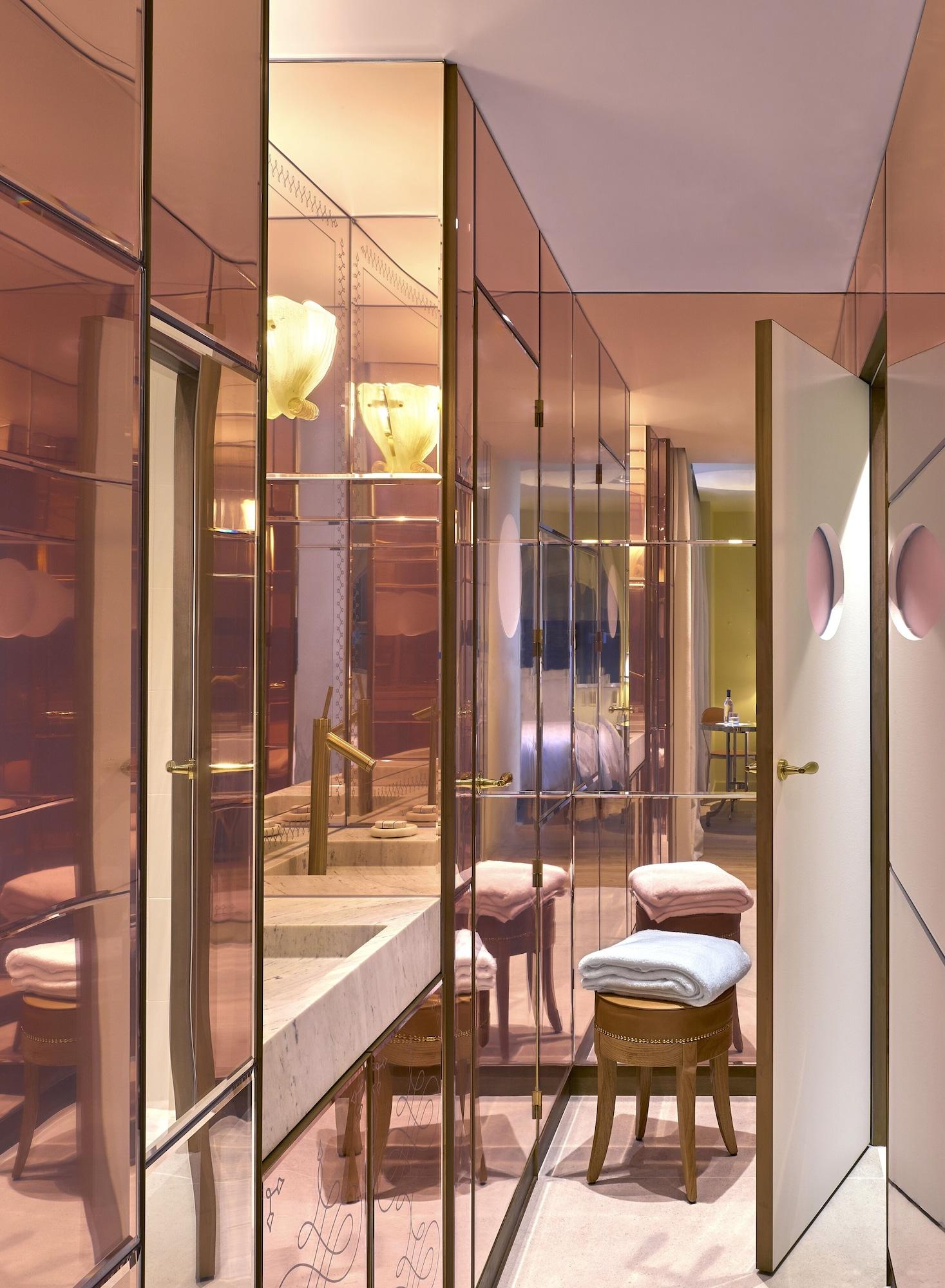 9confidentiel Hotel Parijs